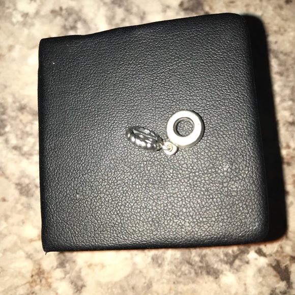 “18” pandora charm - Picture 4 of 5